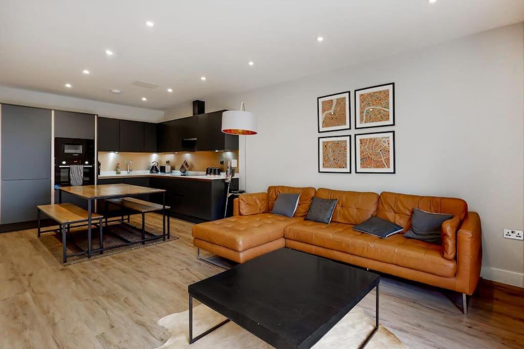 Stylish 2Bed Flat 10Min To Wimbledon Tennis Courts Londra Exterior foto