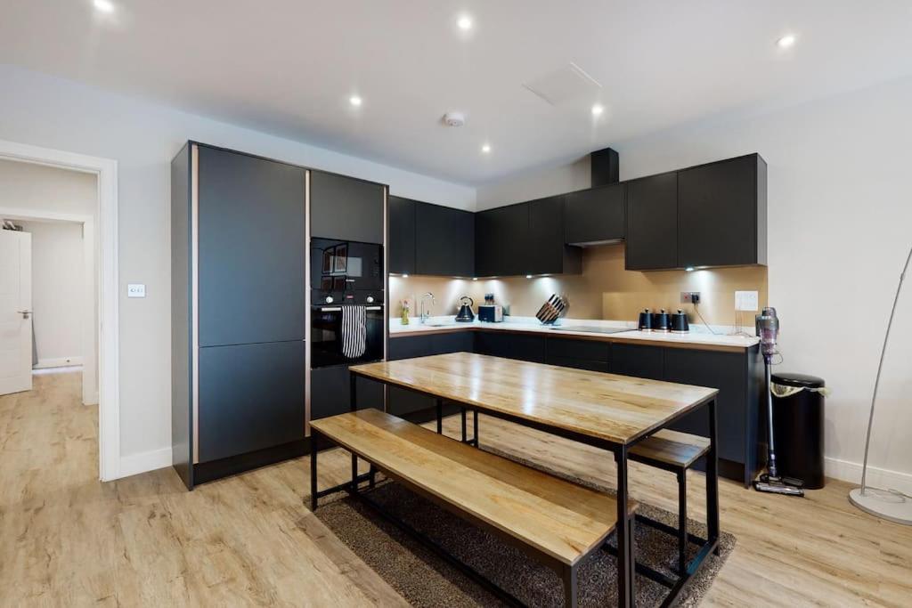Stylish 2Bed Flat 10Min To Wimbledon Tennis Courts Londra Exterior foto